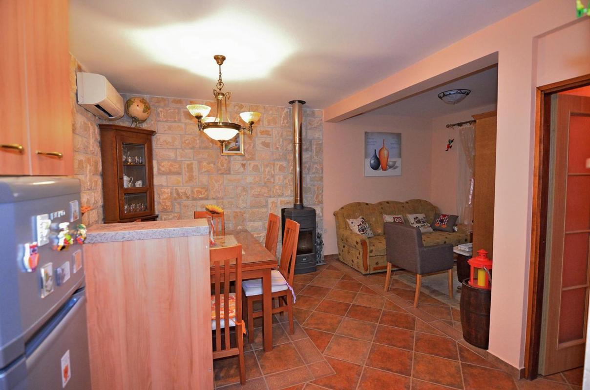 House Tihana Donje Selo na Šolti Exterior foto